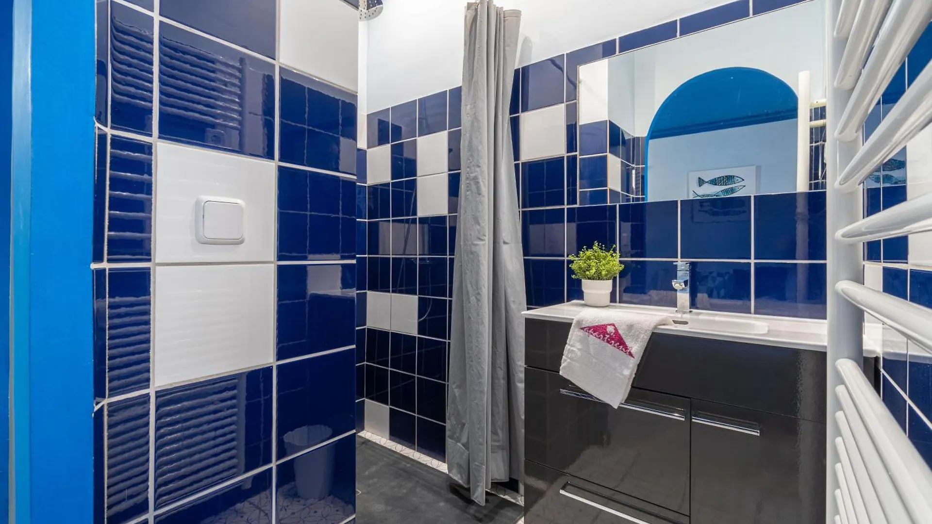 Apart-Rent Villa Fluvia 0002 Empuriabrava Spain