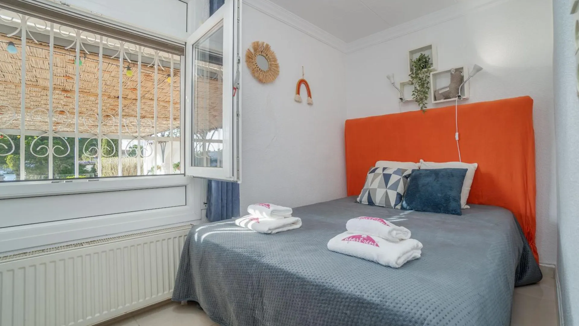 Apart-Rent Villa Fluvia 0002 Empuriabrava