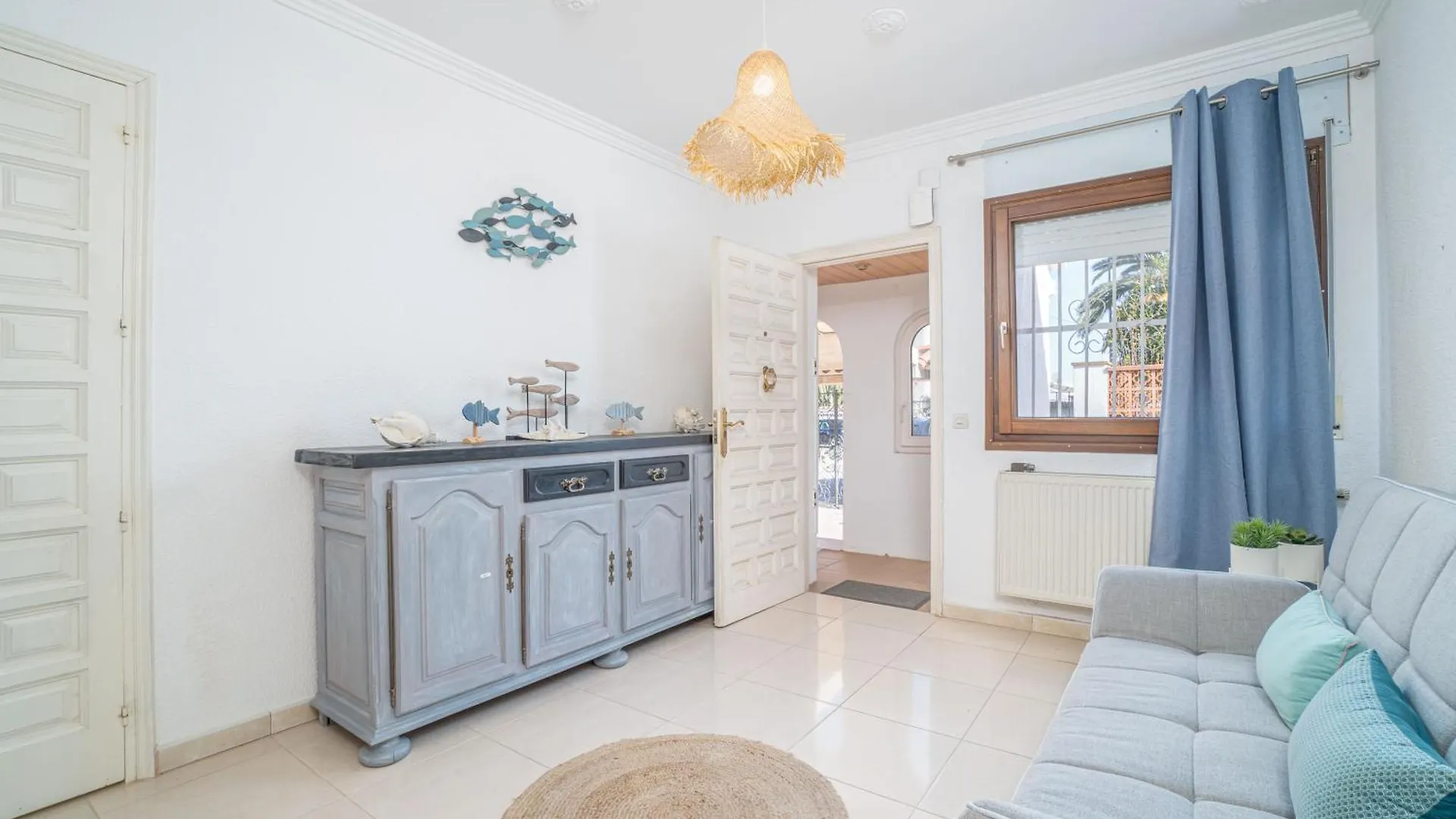 Apart-Rent Villa Fluvia 0002 Empuriabrava
