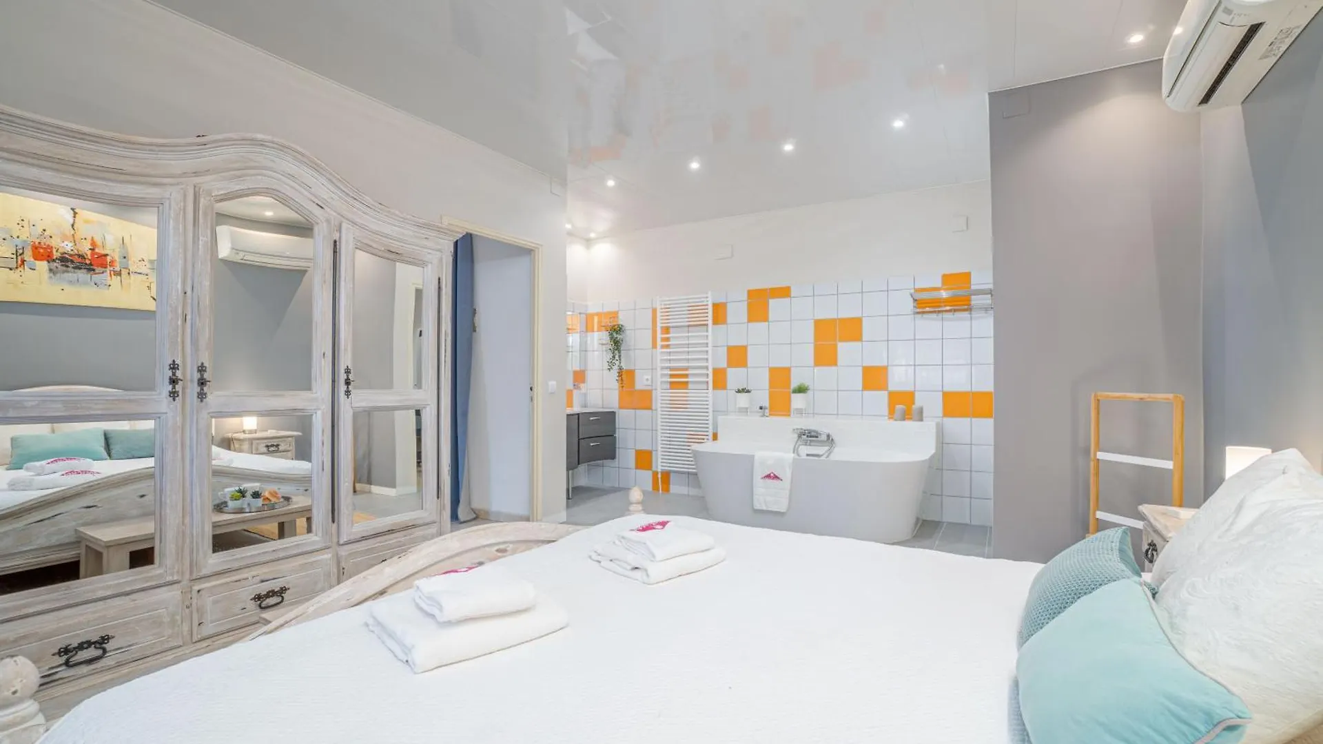 Apart-Rent Villa Fluvia 0002 Empuriabrava