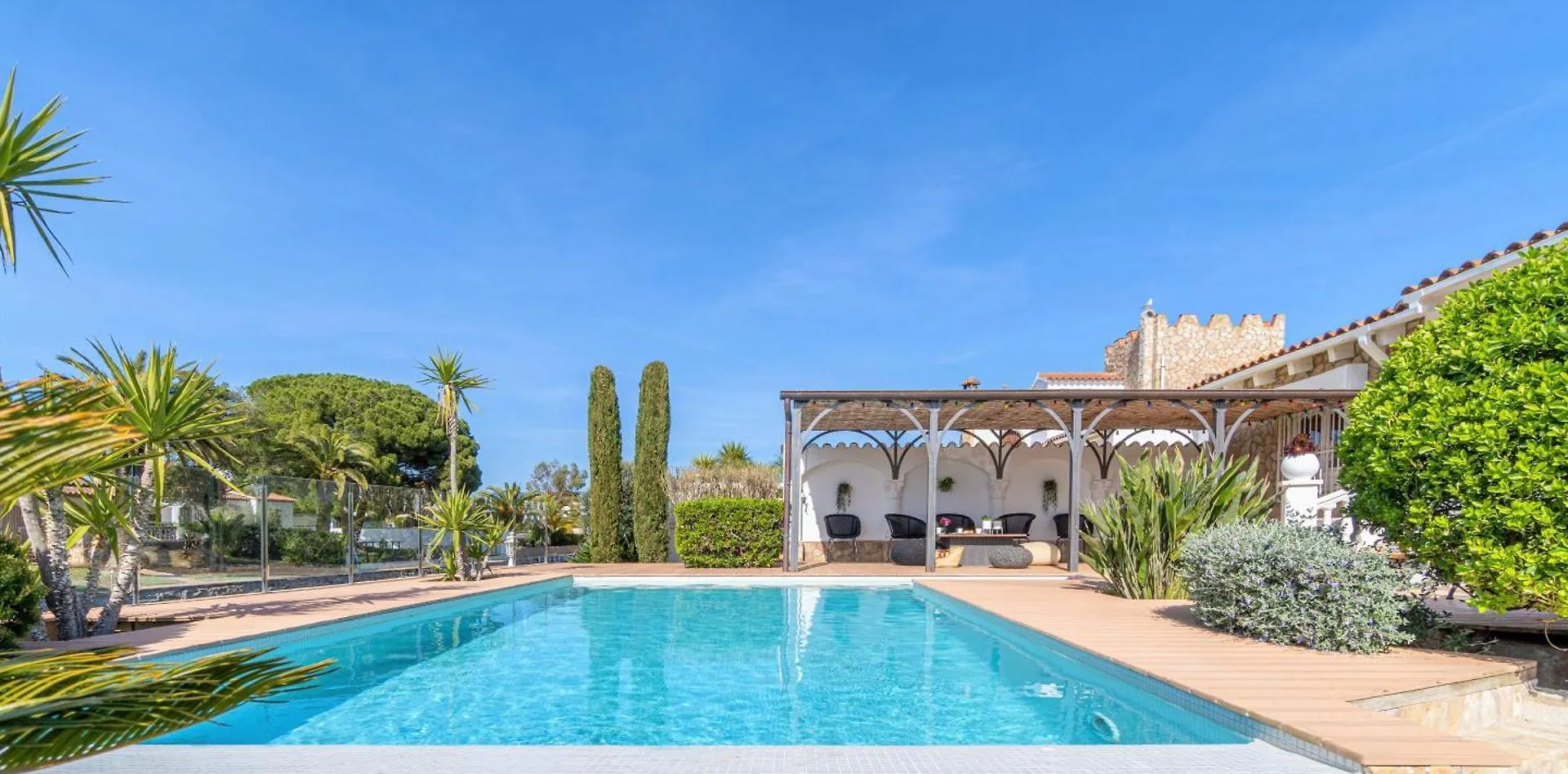 Apart-Rent Villa Fluvia 0002 Empuriabrava